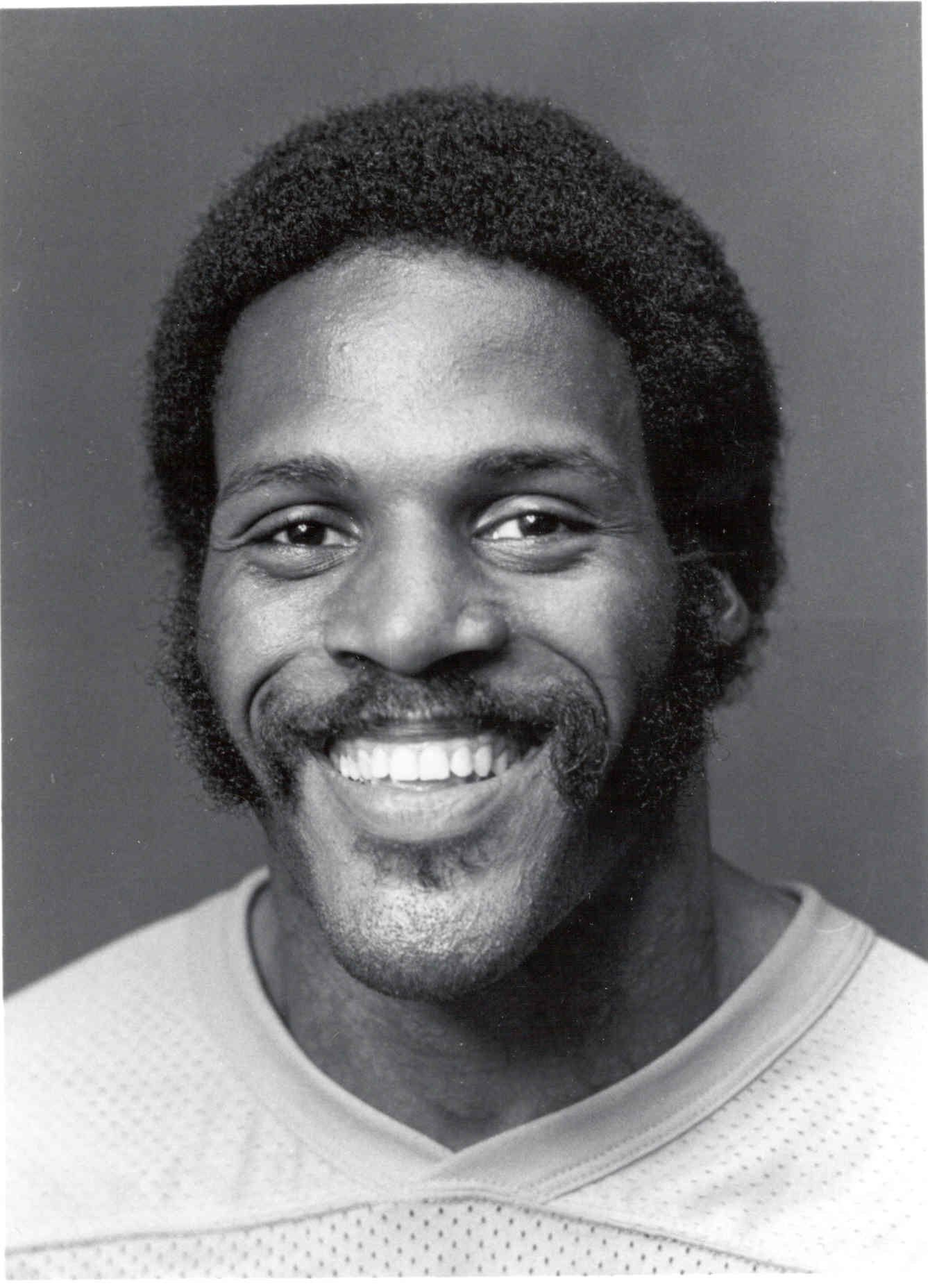 joe delaney chiefs jersey